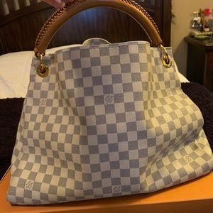 Louis Vuitton Damier Azur Artsy MM